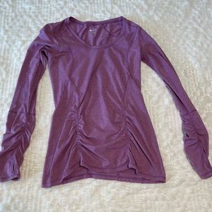 Zella Womens Size M T-Shirt Long Sleeve Ruched Top Scoop Neck Activewear Purple
